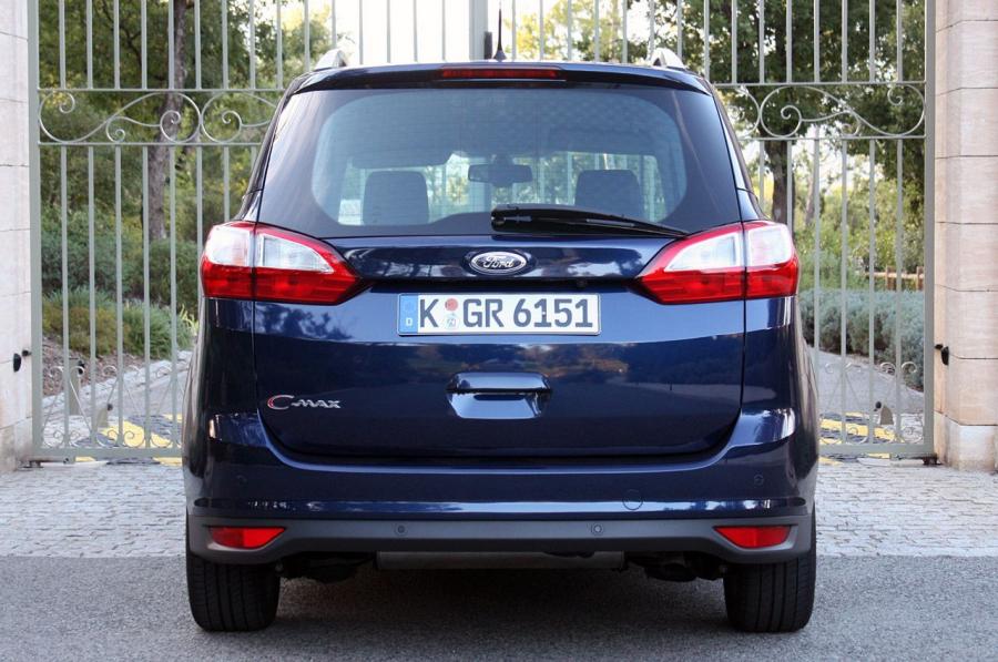  Ford Grand C-Max 2012 года  (фото 4 из 50)